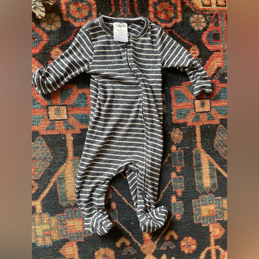 Aden and anais super soft and comfy jammies. Never worn.